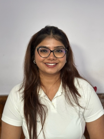 Saloni Thakur -Account Manager 