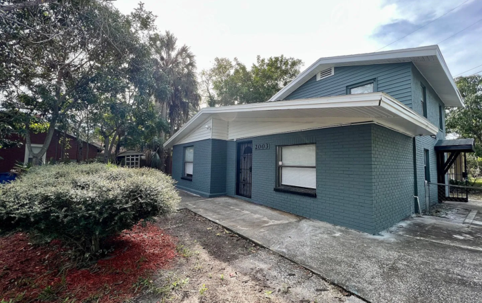 Fully rehabbed 4 Bed/2 Bath rental in St. Petersburg. Leased at $2,150/month through April 2026. ARV $475K. Seller covers title and closing costs.