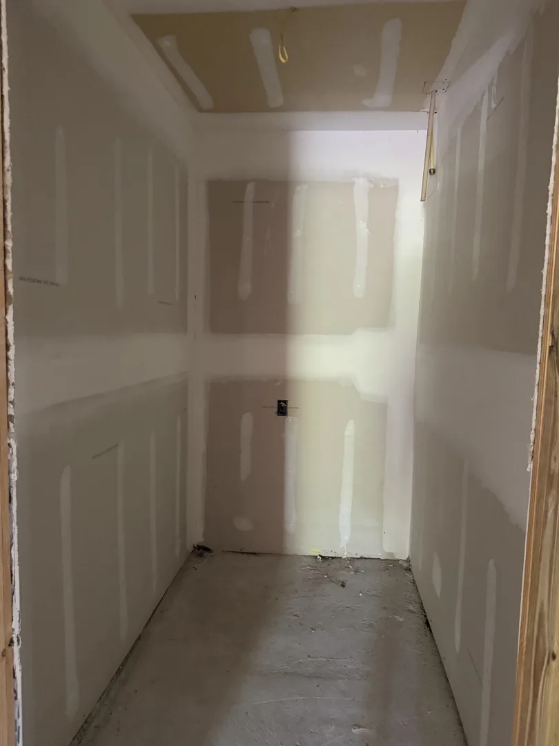 Off-market Gulfport, FL 3/2 corner lot with 5K ARV. Vacant, lock box access—perfect for a flip or rental. Asking 9K, rehab 0K. Off-market Gulfport, FL 3/2 corner lot with 5K ARV. Vacant, lock box access—perfect for a flip or rental. Asking 9K, rehab 0K.