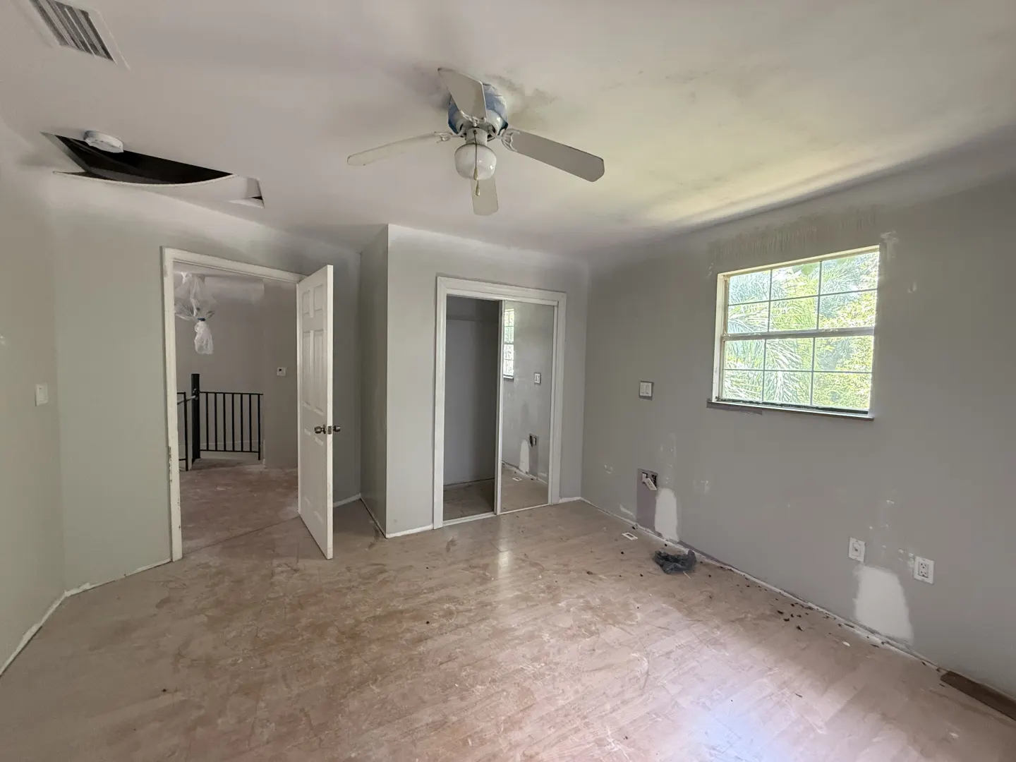 v1tppsuxhwyauehyhiil