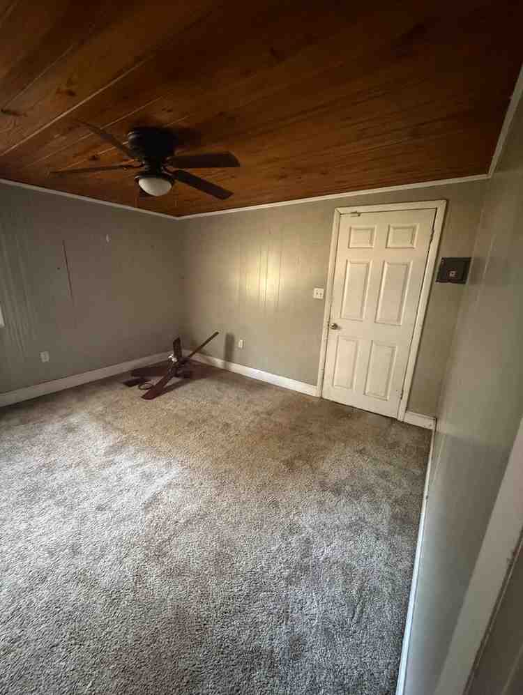 37236 Poinsettia Ave, Dade City, FL 33525 37236 Poinsettia Ave, Dade City, FL 33525