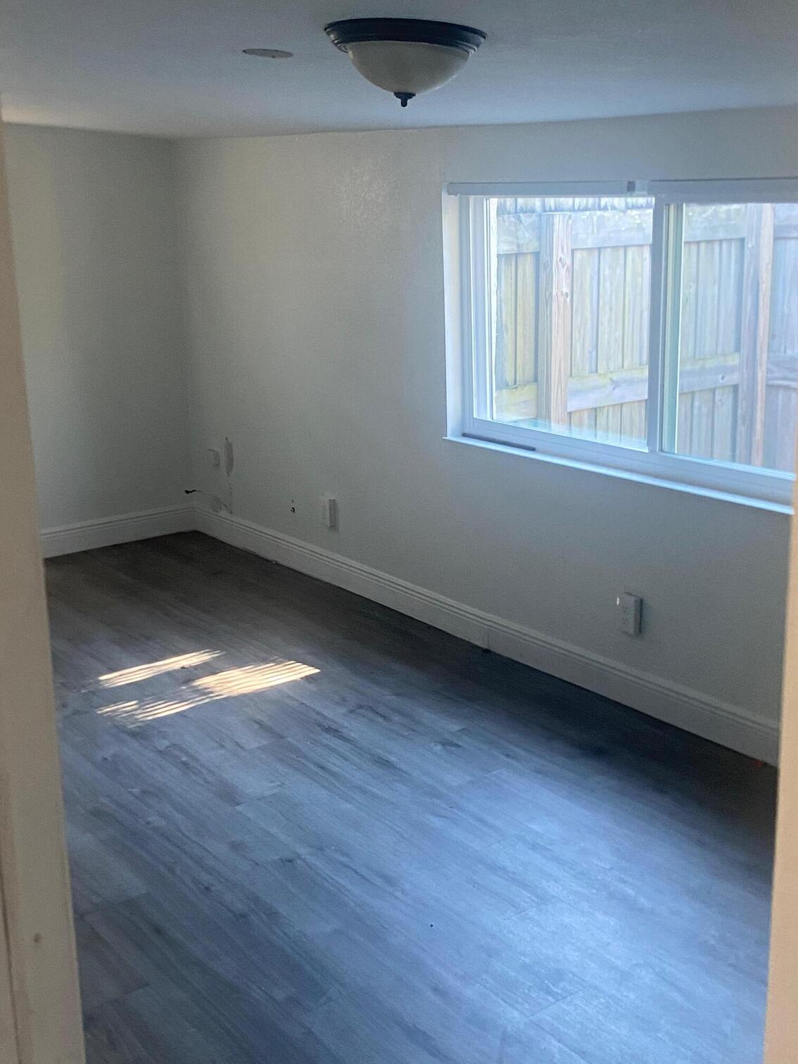 WhatsApp Image 2025-12-29 at 121231 PM