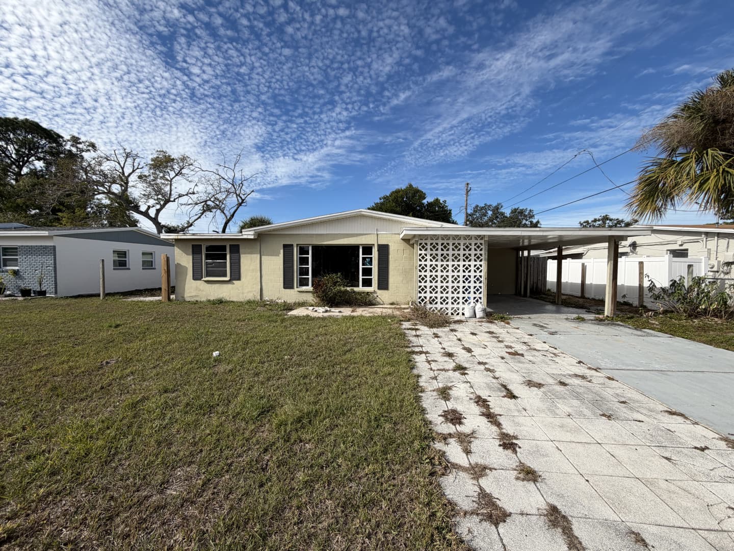 141661-0256f2dcdec1474ba296a43ce8331120