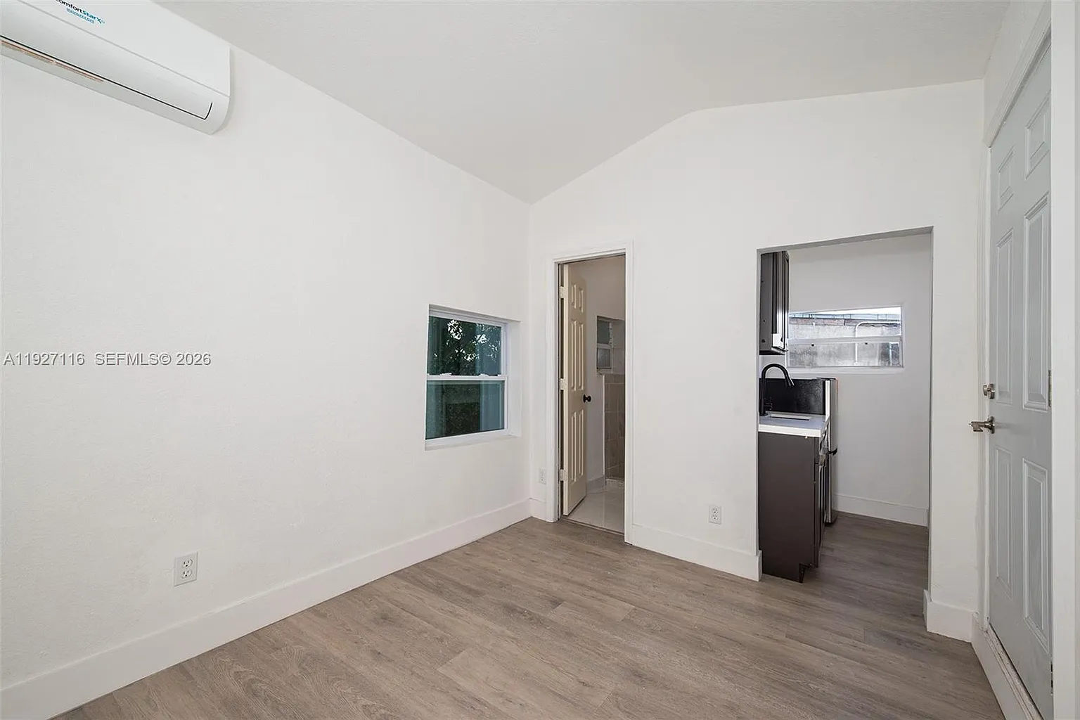 761bb8b614e811eacbc375d5c7870ad0-uncropped_scaled_within_1536_1152